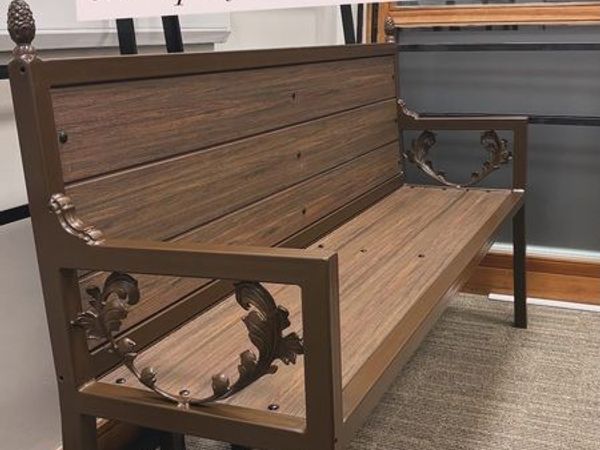 Metal Bench - Main image