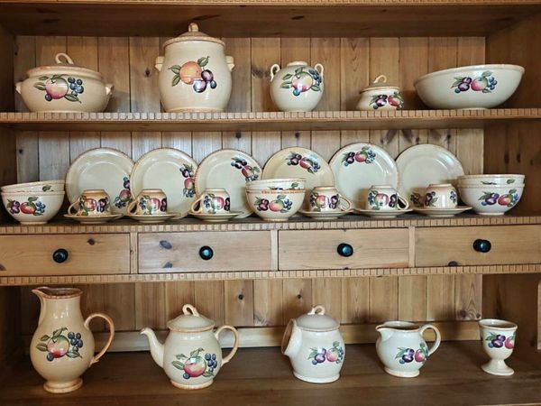 Hornsea Pottery Yeovil Pattern Collection - Main image