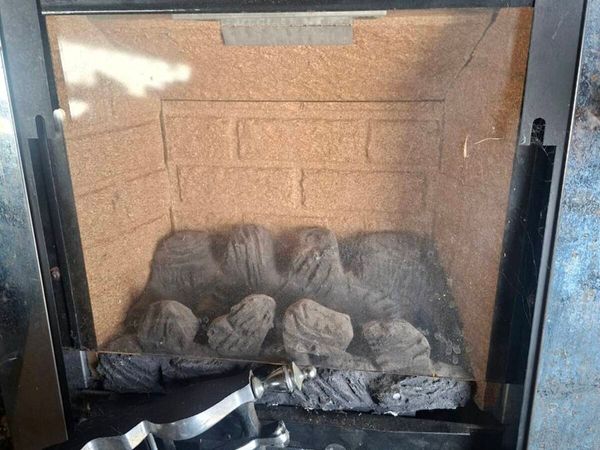 Gas fireplace - Main image