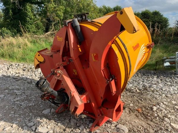 TEAGLE 4040 BALE SHREDDER, 2018 - Main image