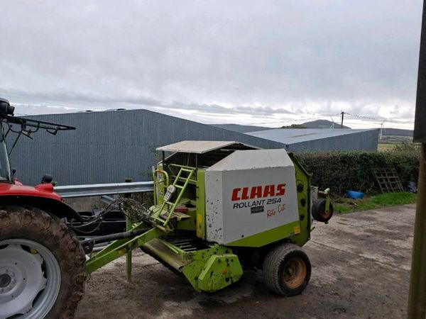 Claas 254 baler - Main image