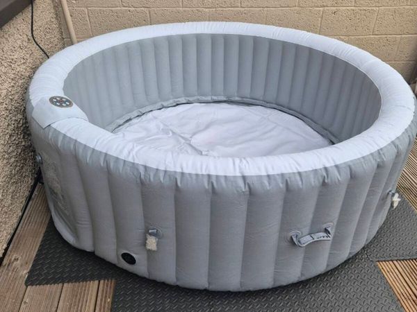 Inflatable Hot Tub - Main image
