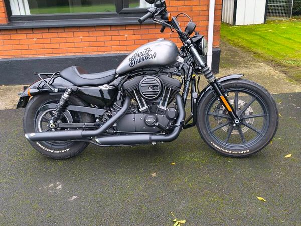 Harley Davidson sportster iron 1200 - Main image