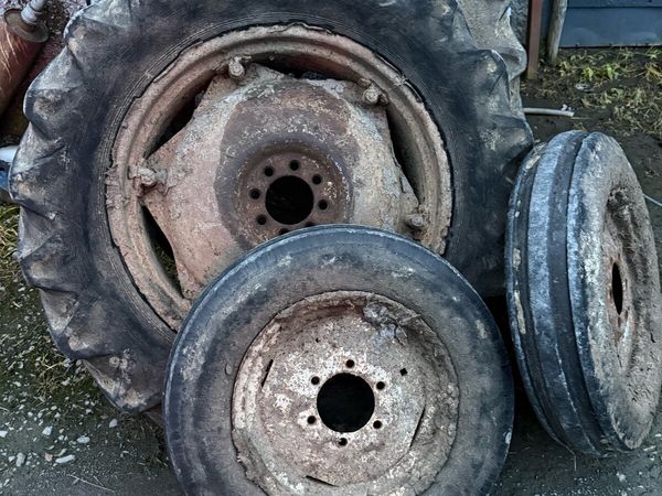 135 wheels and tyres - Main image