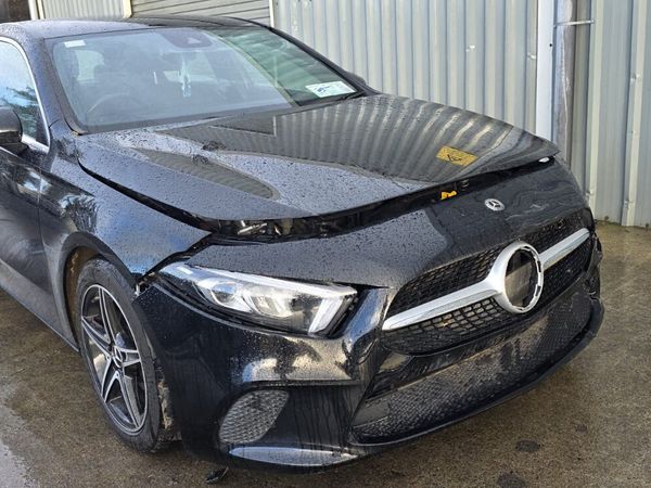 202 MERCEDES A180D - Main image