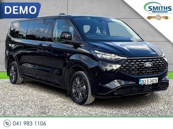Ford Tourneo Custom TITANIUM 2.5 232PS AUTO 8 SEAT - Main image