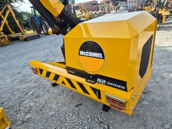 Mcconnel PA7782T Hedgecutter *New* - Main image