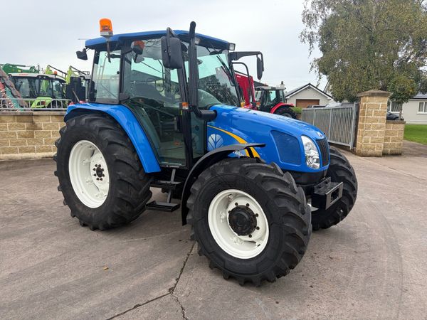 New Holland TL100A - Main image