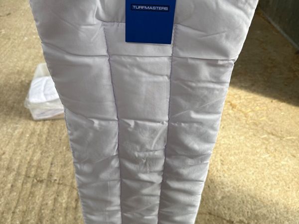 Set of Turfmasters pony bandage wraps, new - Main image