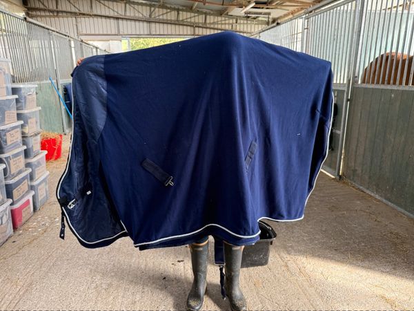 Turfmasters, 7’ horse rug, fleece cooler, new - Main image