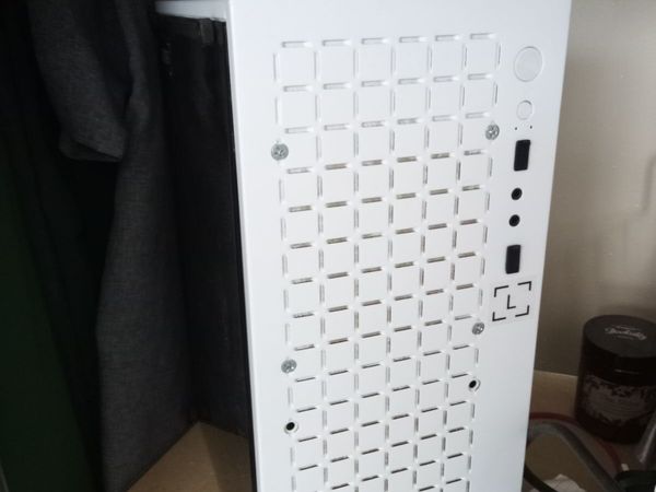 Custom desktop LINUX PC (privacy/security focused) - Main image
