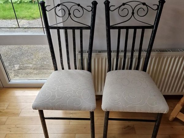 Conservatory Table and Chairs - Main image