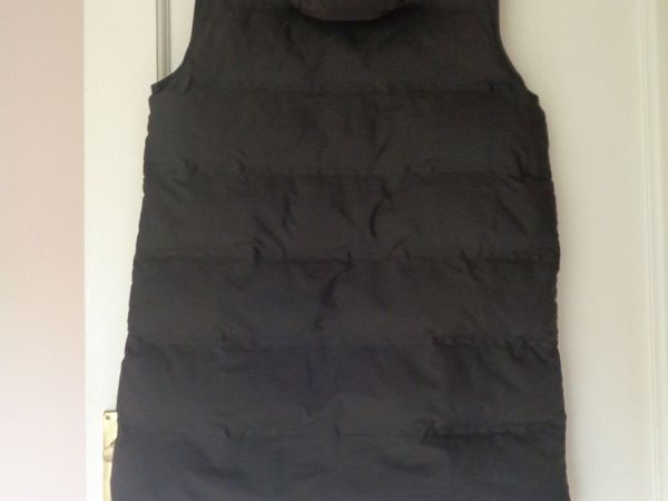 Zara Ladies XS BLack Sleeveless Coat for Sale - Main image