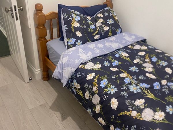 Single bed x 2 - Main image