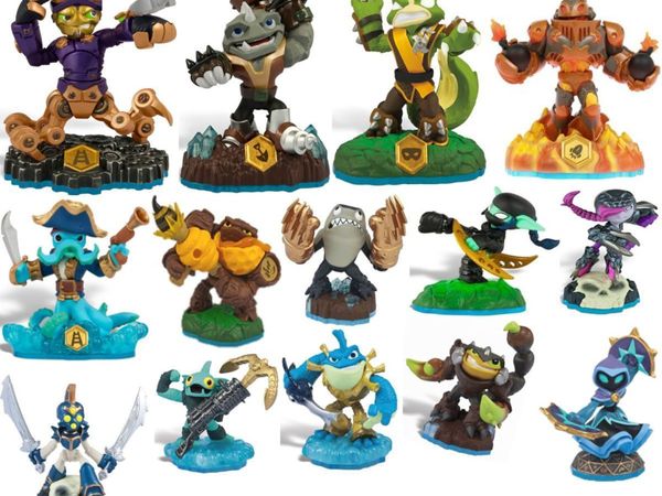 READ THE AD INFO - Skylanders Swap Force figures - Main image