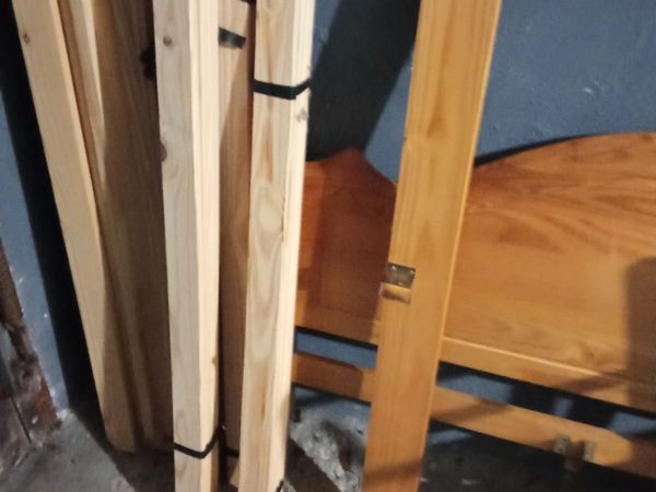 Beautiful King size bed frame - Main image