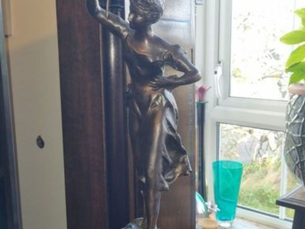 Victor Rousseau, bronze figure - Main image