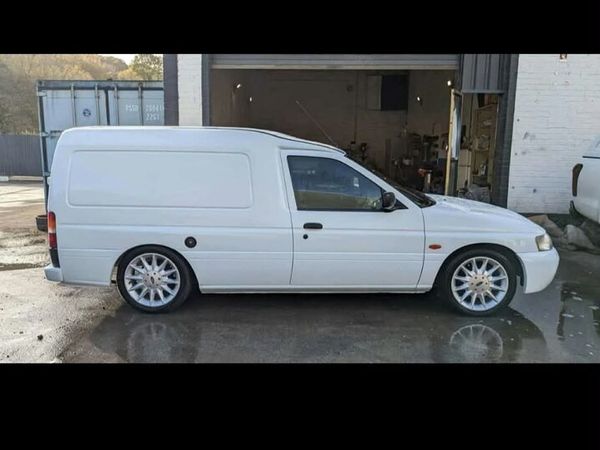 Ford Escort Van - Main image