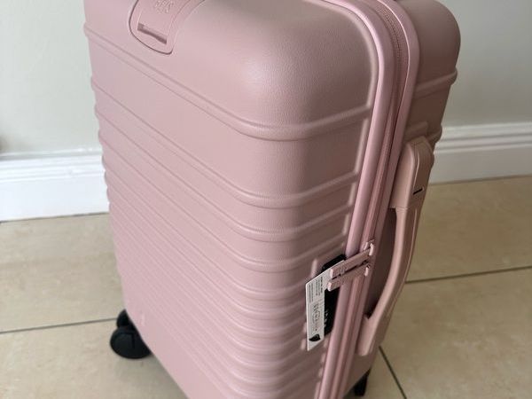 Beis Luggage Roller Carry-On Atlas Pink - Main image
