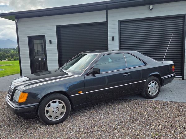 1994 Mercedes-Benz w124 3.2 Coupe - Main image
