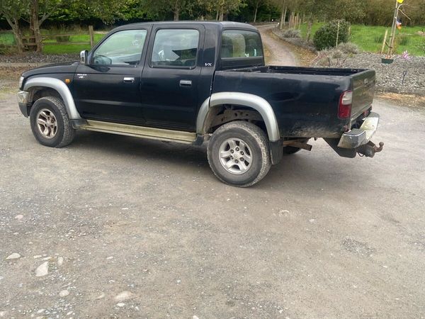 Toyota Hilux - Main image