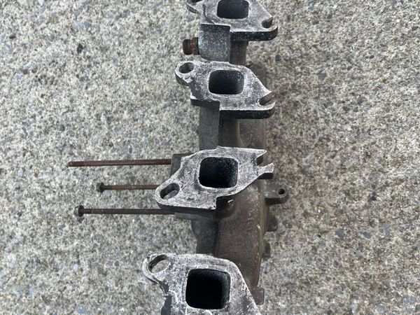 1.4 blocks opel and head and exhaust manifold squa - Main image