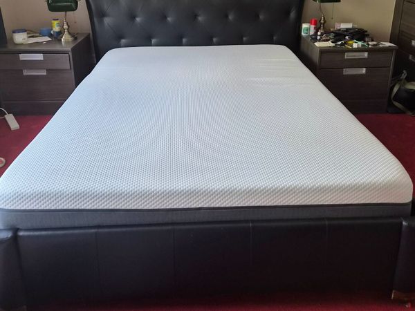 King size bed with frame & Emma mattress - Main image