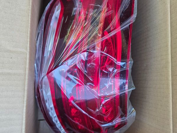 Mercedes E- Class Rear Lamp - Main image