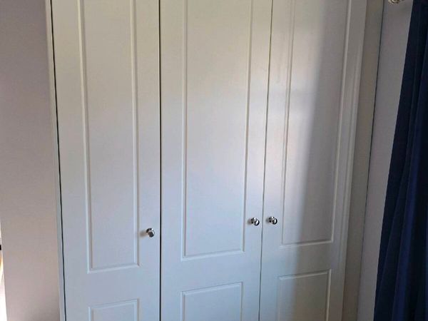 Ivory wardrobe - Main image