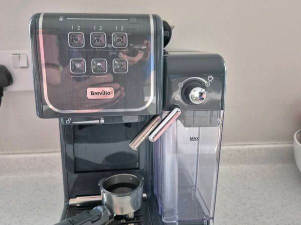 BREVILLE - One-Touch CoffeeHouse Machine - Main image