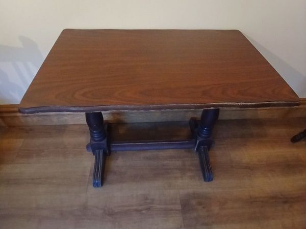 Table - Main image