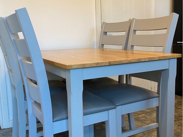 Free Dining Table - Main image
