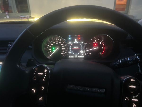 Land Rover Discovery 2019 - Main image