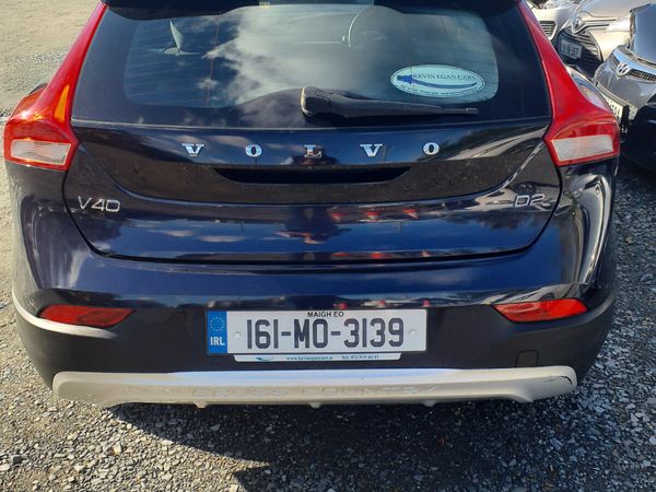 Volvo V40 2016 Cross Country - Main image