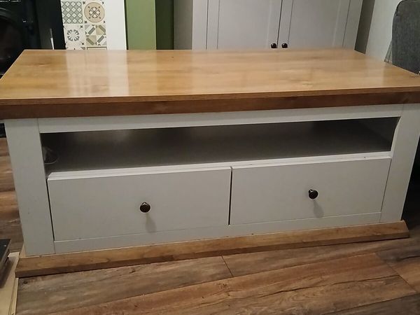 Living Room Furniture - Main image