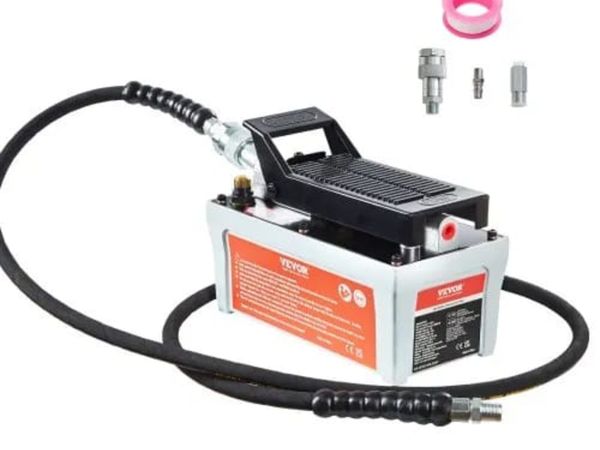 Air Hydraulic Pump, 6895 bar 1.9L Reservoir, NPT 1 - Main image