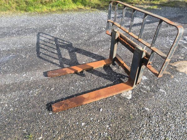 Loader attachments - Main image
