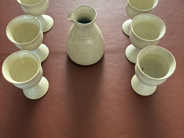 wine carafe and goblets - Main image