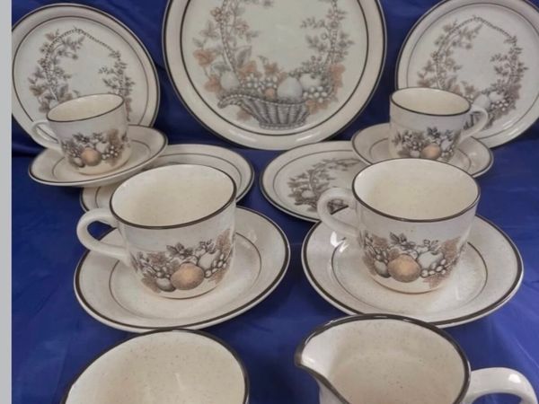 Arklow tea set - Main image