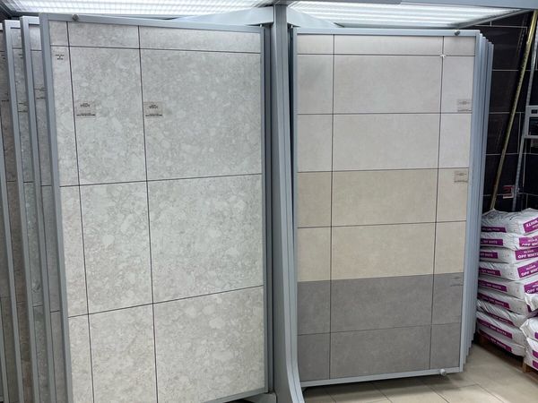 Tile exhibitor book stands - Main image
