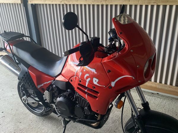 Triumph tiger 900 - Main image