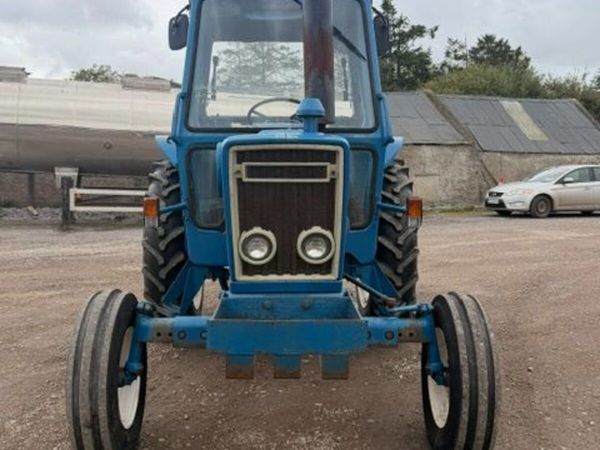 Ford 4600 - Main image