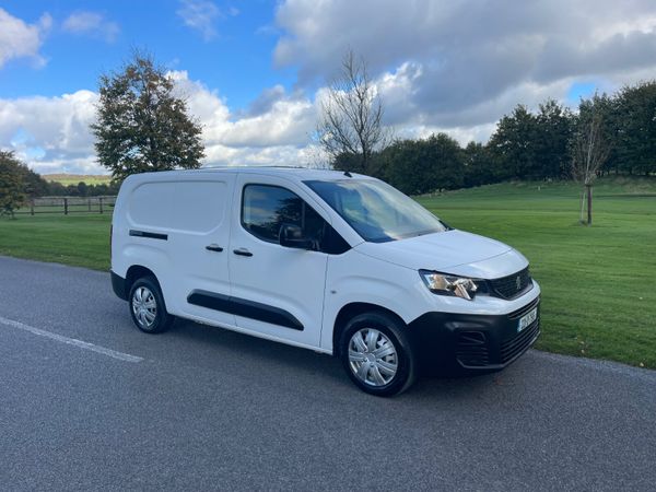 Peugeot Partner 2022”PRICE IS VAT INCLUDED” - Main image