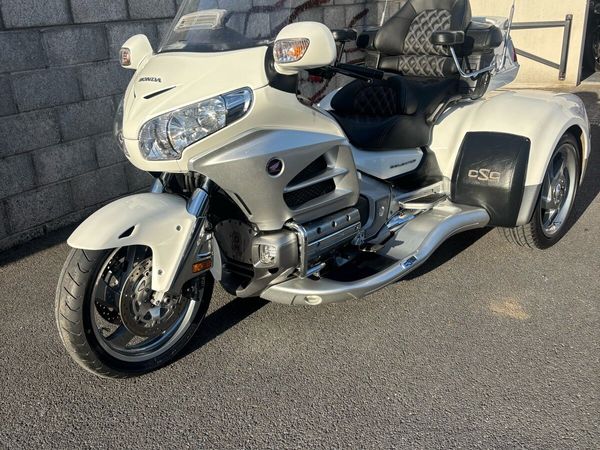 Honda Goldwing trike - Main image