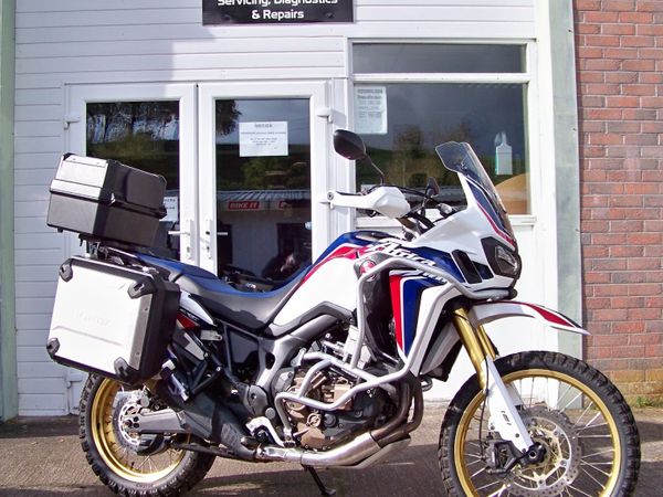 2016 Honda CRF 1000 DCT ABS full luggage - Main image