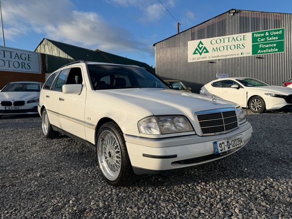 Mercedes C Class Estate - Main image