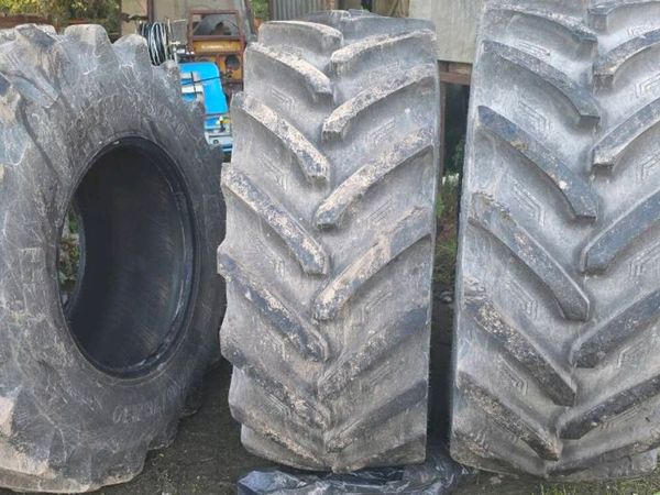 Tyres - Main image