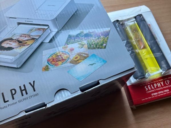 Canon Selphy CP1500 Compact Photo Printer - Main image