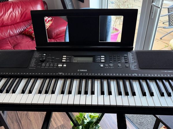 Yamaha PSR-E363 - Main image