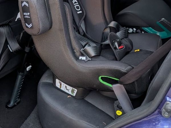 Axkid Minikid 4 Pro R129 36kg extended rear facing - Main image
